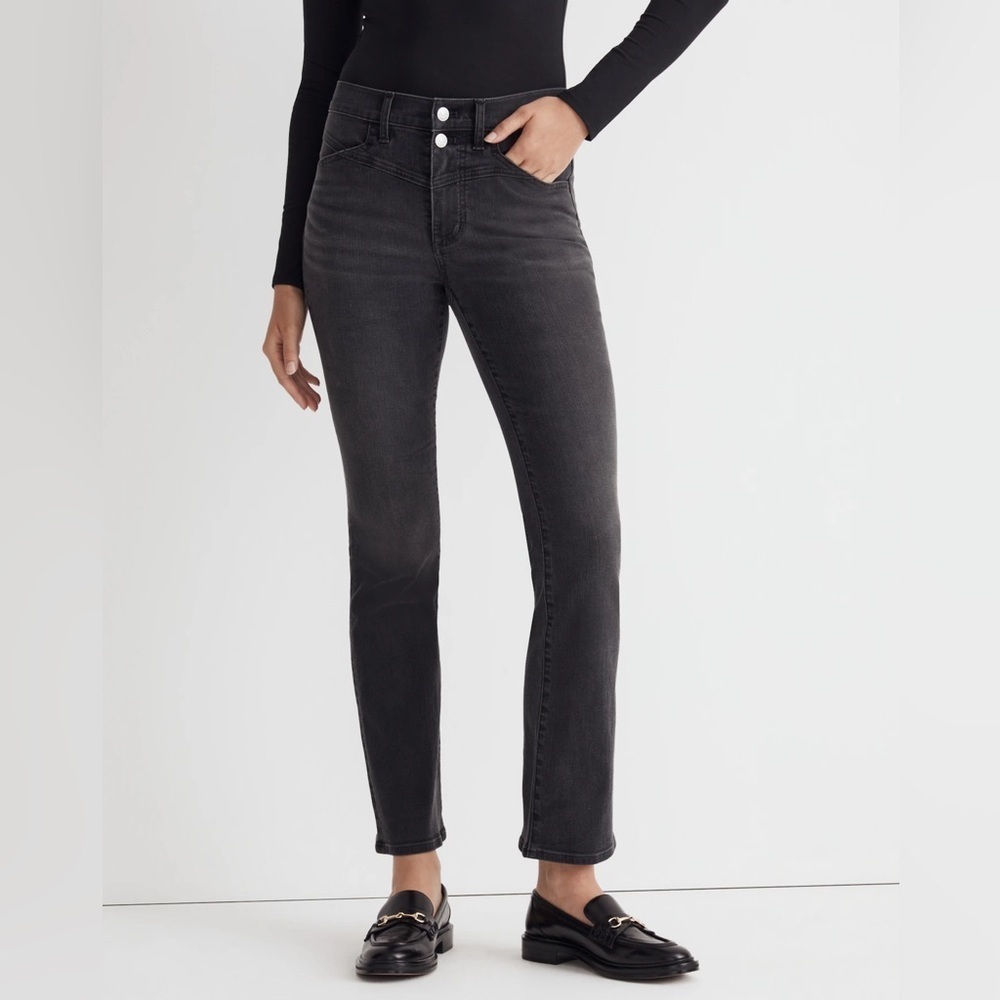 Madewell NWOT Kick Out Crop Jeans in Beckley Wash Size 25
